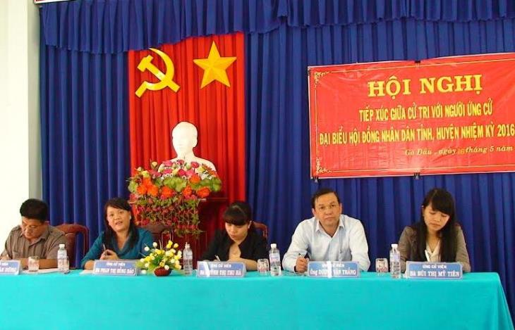 Ứng cử viên đại biểu HĐND các cấp tiếp xúc cử tri 